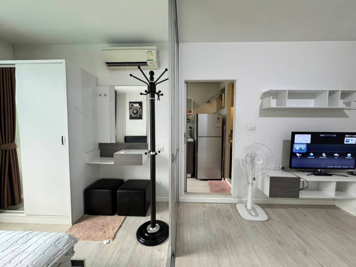 picture Condo for Rent: D Condo Sign size  30 sq.m. 6th Floor Building B - 4/8