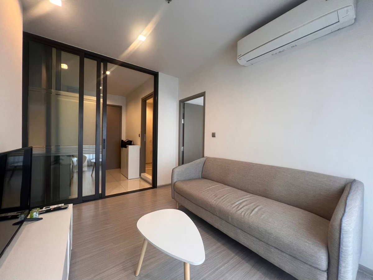 Life asoke hype 🎂32Sq.m.🎂18,000
