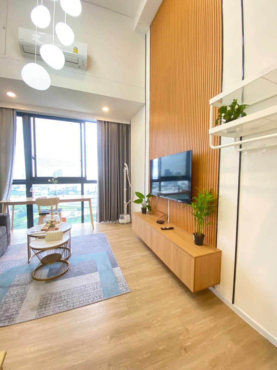 [ปล่อยเช่า] Siamese Residence Landmark@MRTA Station 1 ห้องนอน Loft 40 ตรม ใกล้ MRT พระราม 9 