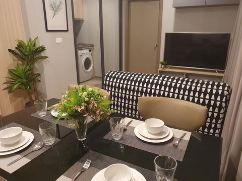 🏙️💎 FOR RENT: IDEO O2 — MODERN 2-BEDROOM COMFORT LIVING!  💰 Rental Price: 25,000 THB/month!!  