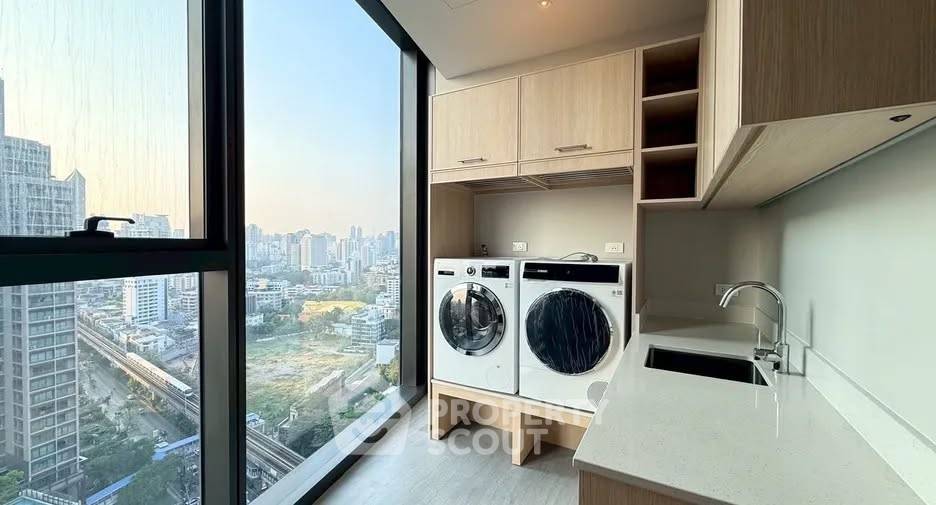 picture 4-BR Condo at SCOPE Thonglor near BTS Thong Lor (ID 3001679) - 10/15