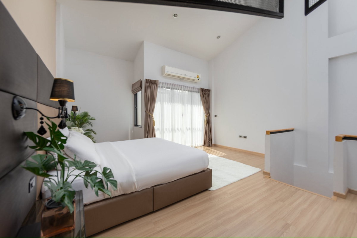 picture  For Rent: Townhome in House Niche Chaengwattana-Samakkee Project, 38,000 THB/month. - 11/21