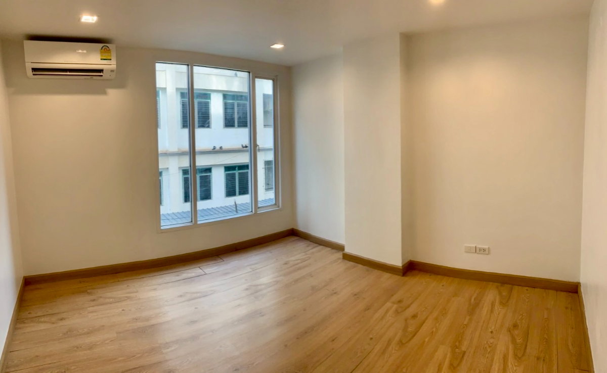 รูป ขายK-HALL Condo  ชั้น  2  พร้อมเข้าอยู่  ทำเลดี  ใกล้มหาวิทยาลัยนเรศวร - รูปที่ 1/9