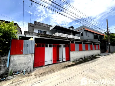 เช่าบ้านเดี่ยว ถนนเพชรบุรี กรุงเทพฯ : บ้านเดี่ยวให้เช่า 3 ห้องนอน ใน คลองตันเหนือ, กรุงเทพมหานคร 6471338