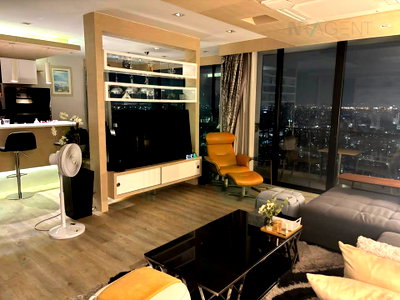 Condos for rent : 🔺 For Rent Condo THE ISSARA LADPRAO Building 1, Floor 38,2 bed room, Room size 138 sqm