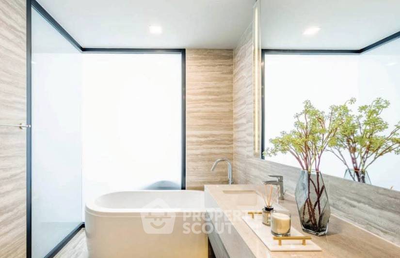 picture 2-BR Condo at Celes Asoke near MRT Sukhumvit (ID 2992301) - 4/16