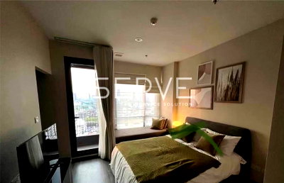 Condos for rent : 1 Bed Large Room City View Fully furnished  Good Location Close To BTS Victory Monument Station   @   Ideo Mobi Rangnam 