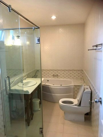 รูป HR3517ให้เช่าบ้านเดี่ยวสไตล์ยุโรป 3 ชั้น โครงการ แฟนตาเซีย วิลล่า 3 (Fantasia Villa 3) สุขุมวิท 109 ใกล้ BTS แบริ่ง และโรงเรียนนานาชาติ - รูปที่ 13/27
