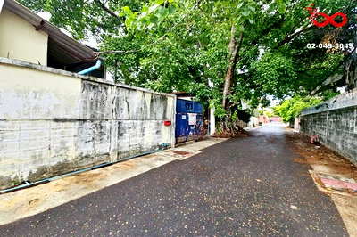 ที่ดิน กรุงเทพมหานคร : ขายที่ดิน 110 ตร.ว. ถ.สุทธิสารวินิจฉัย ซอยพุ่มอุไร  พร้อมสิ่งปลูกสร้าง ใกล้ MRT สุทธิสาร