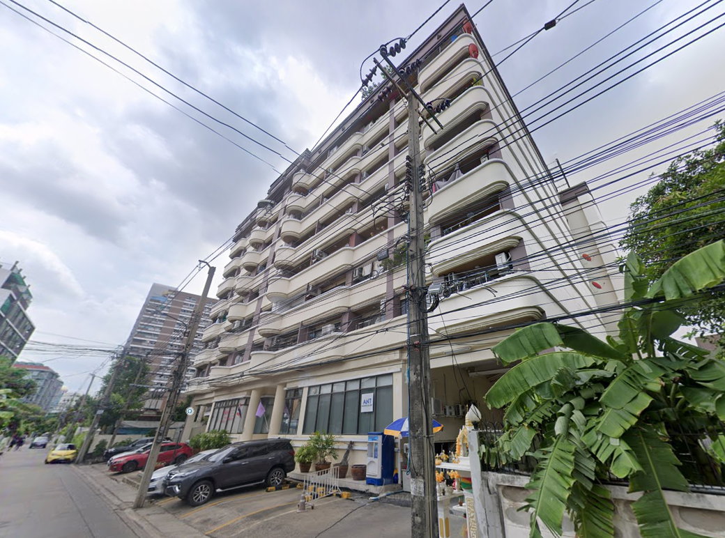 Project Ratchada Home Picture - 1/2