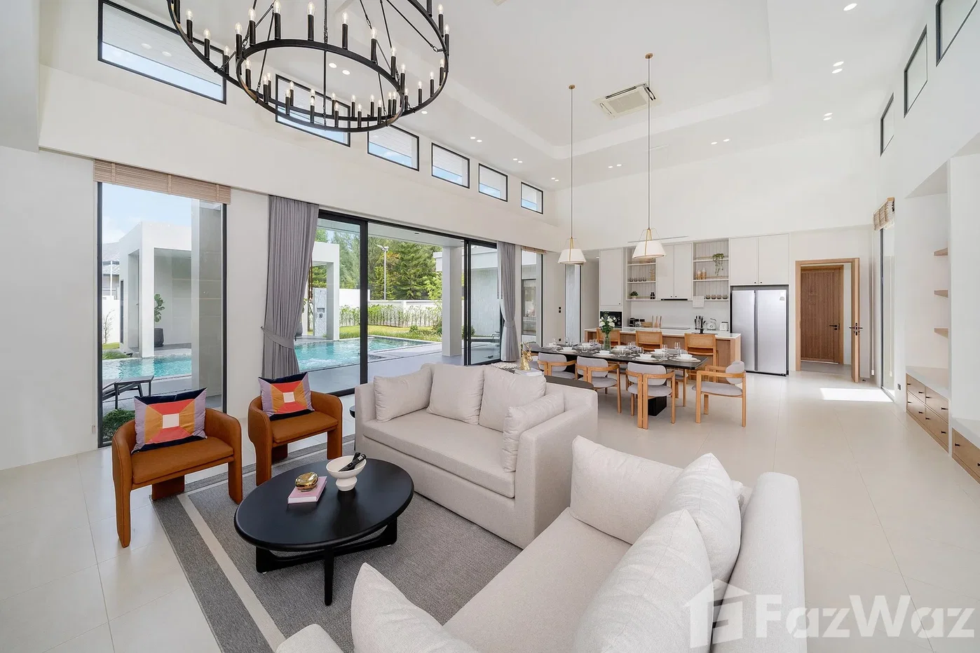 รูป Luxury 4-Bedroom Pool Villa for Rent Near Bang Tao Beach 6473670 - รูปที่ 2/24