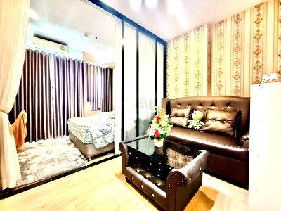 Condos for sale : Condo for sale: Notting Hill Laem Chabang-Sriracha. Excellent location, close to industrial estates.