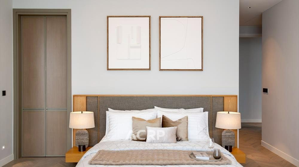 picture ultra-rare masterpiece – only 1 of 8 penthouses ONE89 Wireless for sales  - 8/29