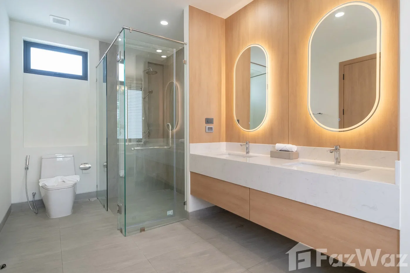 รูป Luxury 4-Bedroom Pool Villa for Rent Near Bang Tao Beach 6473670 - รูปที่ 16/24