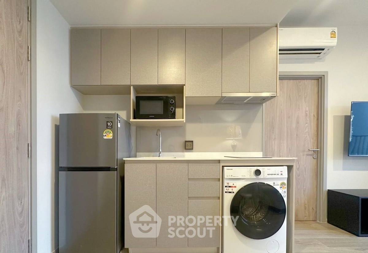 picture 1-BR Condo at THE CROWN Residences near MRT Khlong Toei (ID 3002316) - 5/10