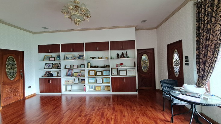 รูป บ้านเดี่ยว 2 ชั้น และโกดัง ตั้งติดถนน ไชยบุรี ตำบล ปรางหมู่ อำเภอ เมืองพัทลุง จังหวัด พัทลุง รหัสแฟ้ม : 67-00082 หรือ 30807-0001 ติดต่อ คุณวันวิสา - รูปที่ 3/16