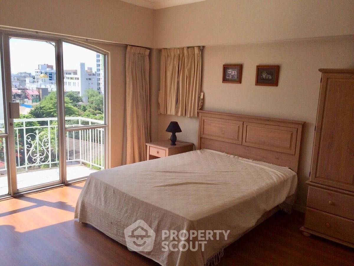 รูป คอนโด 3-ห้องนอน ที่ เรนทรี วิลล่า สุขุมวิท 53 ใกล้ BTS ทองหล่อ (ID 511825) - รูปที่ 6/7