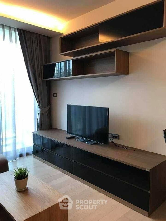picture 1-BR Condo at Via 49 near BTS Phrom Phong (ID 1899762) - 4/13