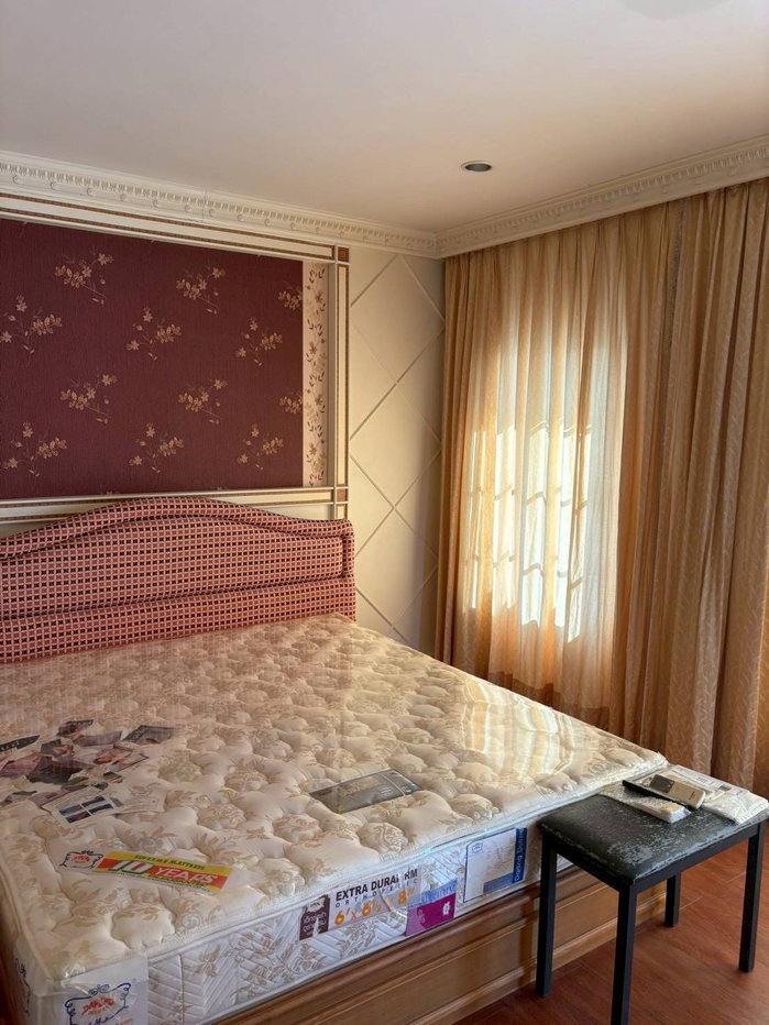 picture For rent Urban sathorn ready to move - 4/17