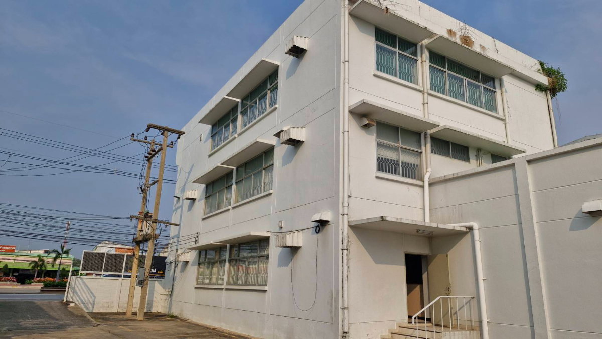 รูป อาคารสำนักงาน 3.5 ชั้น ติดถนน พหลโยธิน ตำบล สลกบาตร อำเภอ ขาณุวรลักษบุรี จังหวัด กำแพงเพชร รหัสแฟ้ม : 68-00011 หรือ 31385-0001 ติดต่อคุณวันวิสา - รูปที่ 13/19