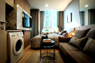 เช่าคอนโด เขตห้วยขวาง : PM022117 ✨Flash Deal ✨ Noble Revolve Ratchada 1 (1Bed 1Bath 21.5 SQM.) พร้อมอยู่ ! เพียง 14,000 บาทต่อเดือน Tel.0981315848 @propmatch