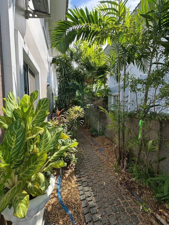 รูป 📌 ขายบ้านแฝด โครงการ บ้านริมสวน ซีนเนอรี บางนา-สุวรรณภูมิ 2 ชั้น 3 ห้องนอน 3 ห้องน้ำ - รูปที่ 2/8