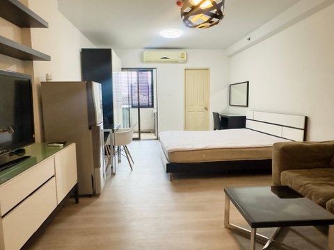 Supalai City Resort Ramkhamhaeng, Studio, 7 Floor, Building B, 32 Sqm., Rental 10,000 THB/Month Ready to move in