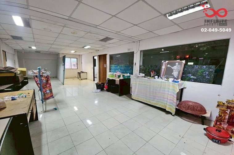 Land for sale, 110 sq wah, Huai Khwang