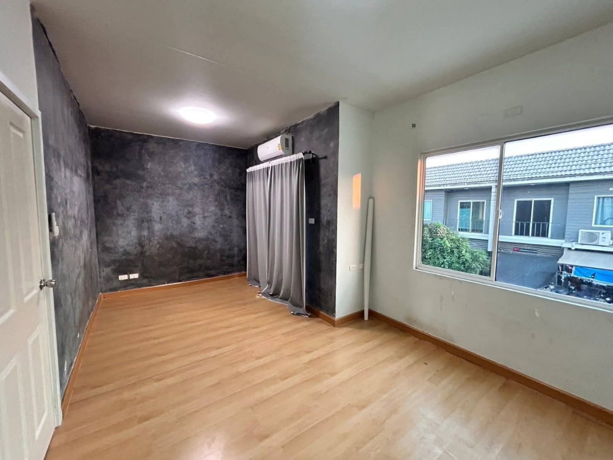 picture For rent townhouse Areeya The Color 3 - 5/8