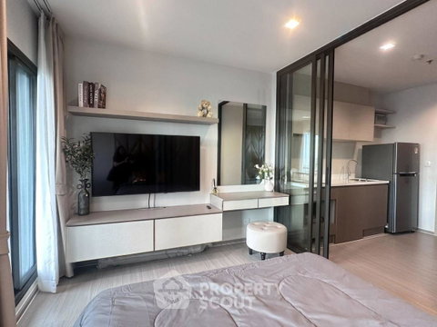 Studio Condo at Life Sathorn Sierra near BTS Talat Phlu (ID 2717762)