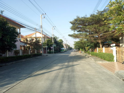 รูป ขายบ้านเดี่ยวชั้นเดียว หมู่บ้านเพทายเพลส ลำลูกกา-คลอง 3 พร้อมเข้าอยู่ ทำเลดี เดินทางสะดวก ใกล้ BTS คูคต - รูปที่ 11/12
