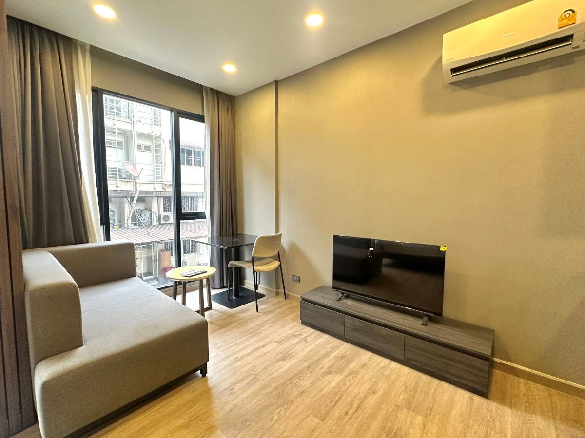รูป FOR RENT :The TEAK Ratchada 19🔥PRICE 🔥 17,000 BAHT/Month 🔥line :@190evxgl - รูปที่ 5/9