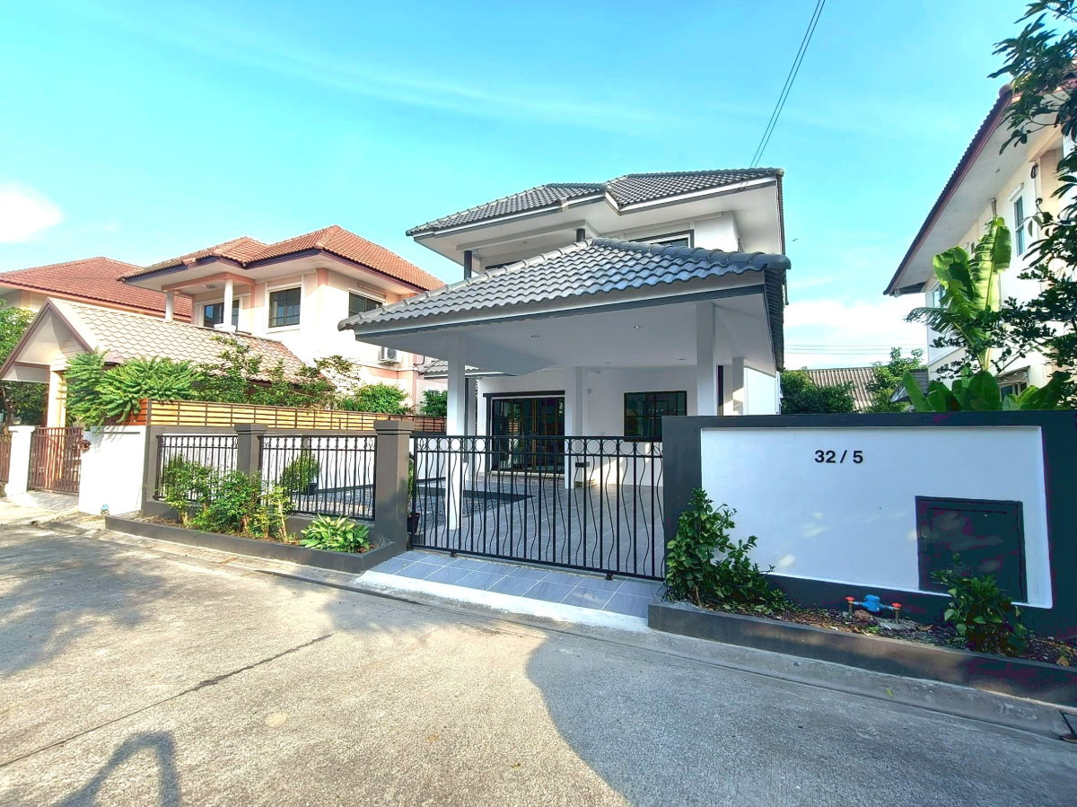 รูป บ้านเดี่ยวหลังใหญ่ ทำเลดี เนื้อที่กว้างมาก ต้นโครงการ หมู่บ้านเต็มสิริพาร์ค 2 ถนนมิตรไมตรี เขตหนองจอก ใกล้ชุมชนเดินทางสะดวก - รูปที่ 3/37