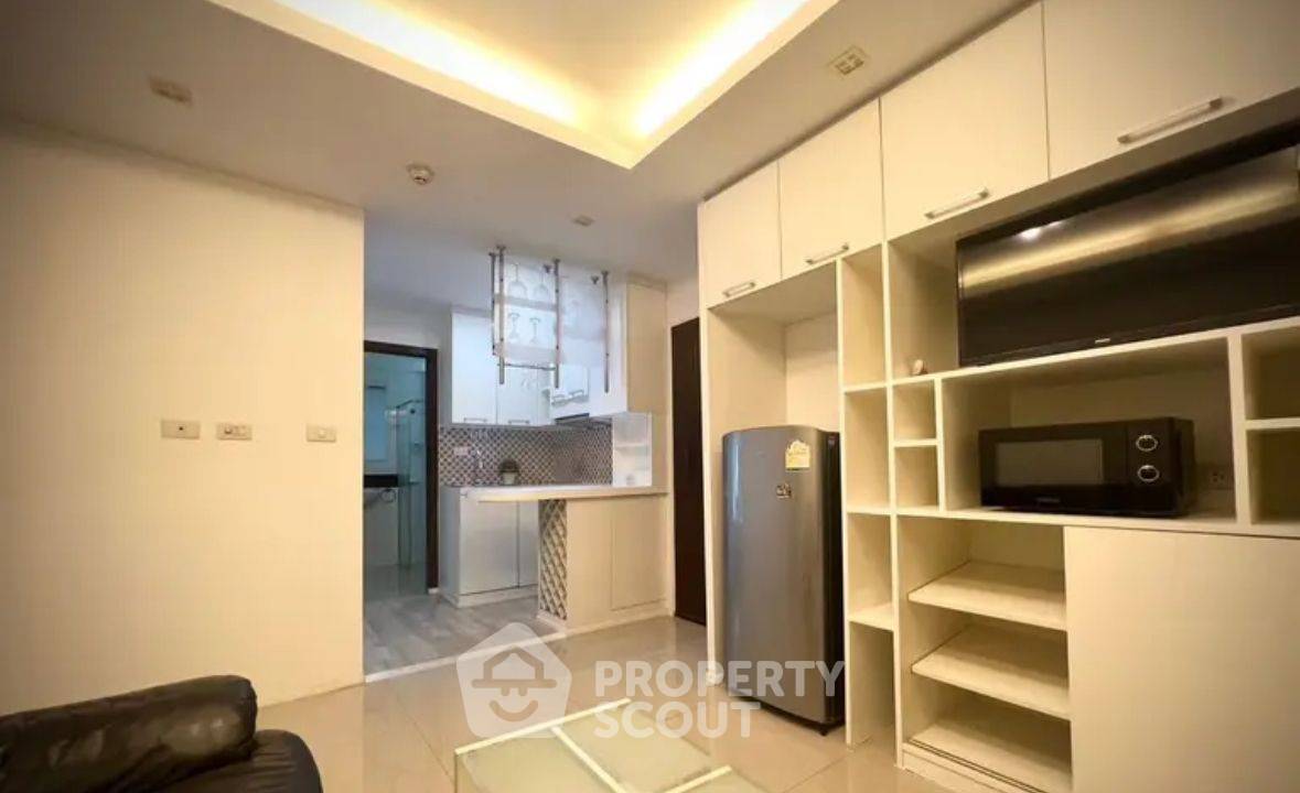 picture 1-BR Condo at The Excel Hideaway Sukhumvit 71 near BTS Phra Khanong (ID 2163290) - 3/10