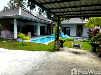 Houses for sale Ko Samui Surat Thani : 4 Bedroom Villa for sale in Maret, Surat Thani  6261794