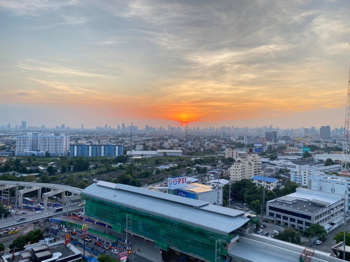 รูป ขาย คอนโด 33 ตร.ม ลุมพินี (ศรีนครินทร์- หัวหมาก)ถ.พัฒนาการ ใกล้ทางขึ้นแอร์พอร์ตลิงก์  (ARL) - รูปที่ 2/4
