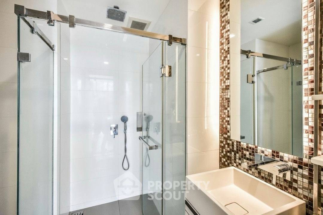 picture 1-BR Condo at The Room Sathorn near BTS Saint Louis (ID 2736113) - 10/10