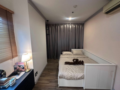 🌆✨ FOR RENT: Wyne by Sansiri — STYLISH HIGH-FLOOR CITY LIVING!  💰 Rental Price: 20,000 THB/month!!  