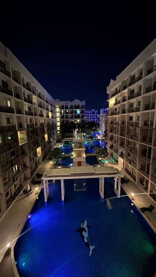 picture Arcadia Beach Continental 15,000THB/month 1 year contract  2 months deposit 1 month advance payment Move in for 45,000THB - 10/10