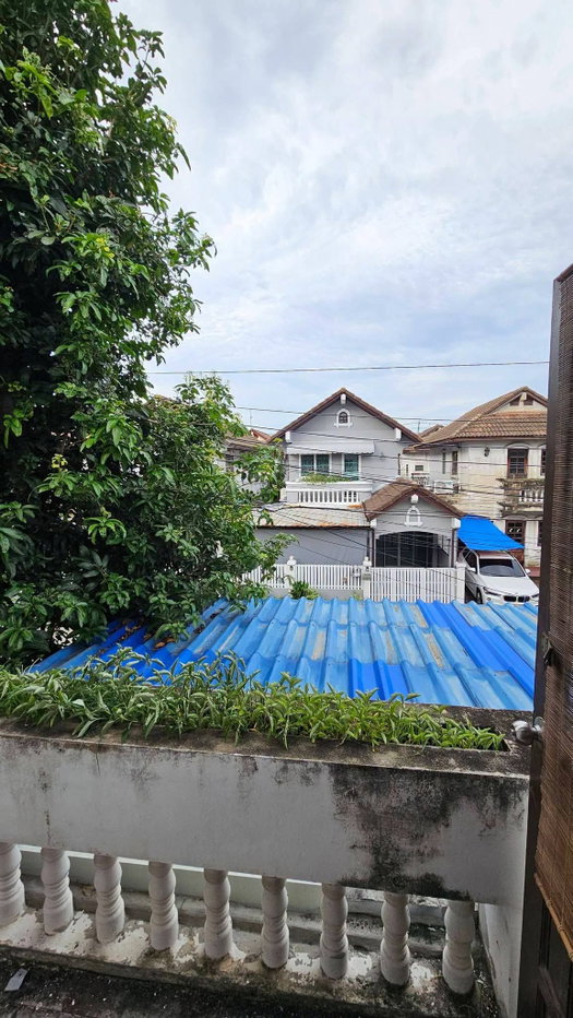 picture For rent Golden place Watcharapol - 16/17