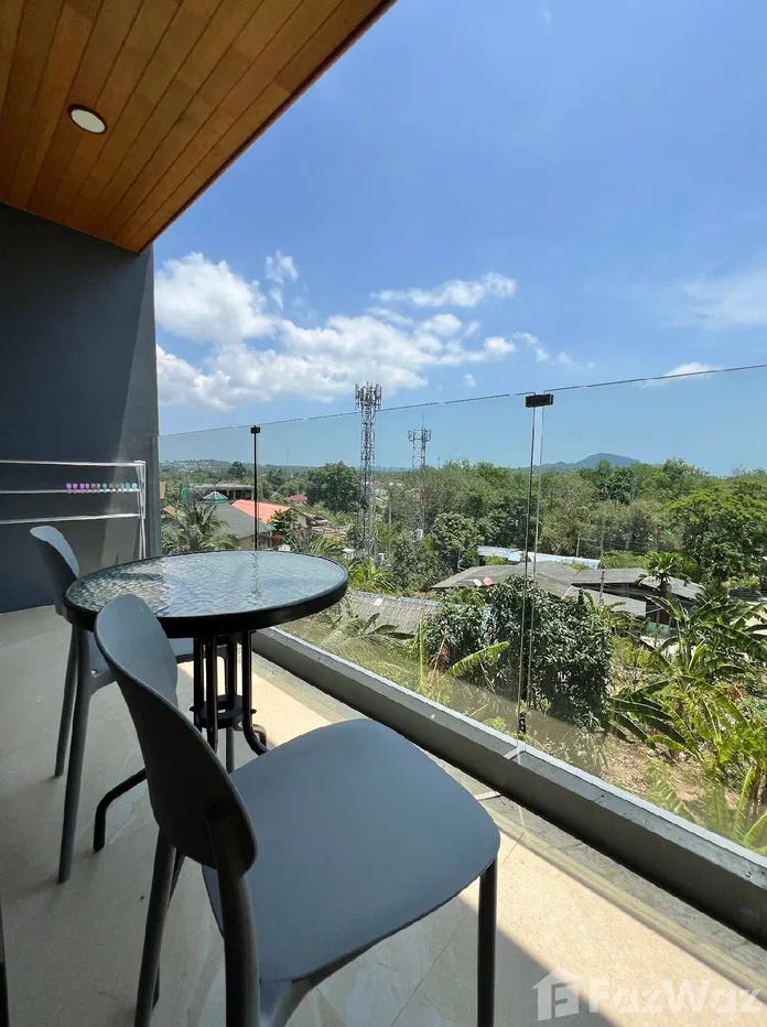 picture Spacious 1 bedroom apartment with pool view 6472006 - 2/15