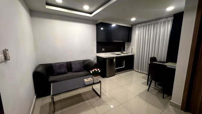 Condos for rent : Arcadia Beach Continental 15,000THB/month 1 year contract  2 months deposit 1 month advance payment Move in for 45,000THB