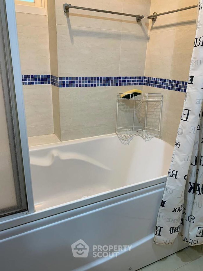 picture 1-BR Condo at Life @ Sukhumvit 65 near BTS Phra Khanong (ID 320595) - 1/6