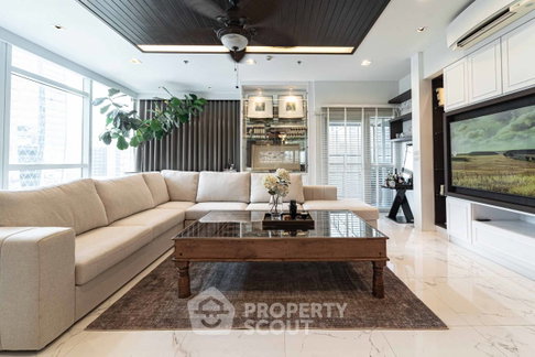 4-BR Condo at Athenee Residence near BTS Phloen Chit (ID 1926598)