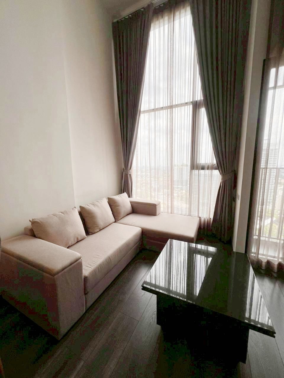 For Rent Knightsbridge Space Ratchayothin - Duplex 38 Sq.m, Fl. 28th, near BTS Phaholyothin and Central Phaholyothin