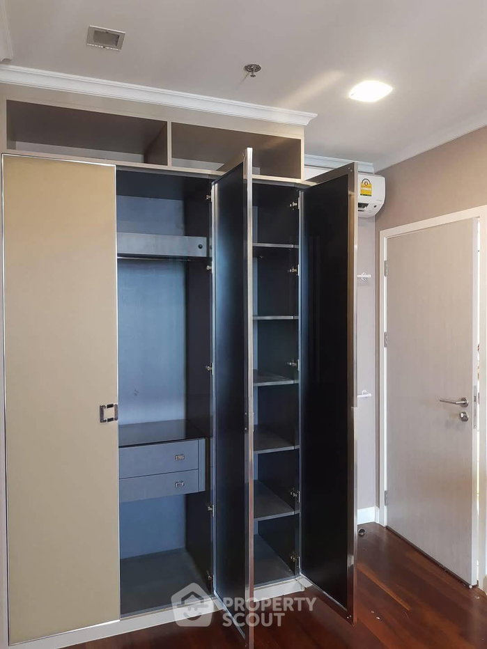 รูป คอนโด 1-ห้องนอน ที่ เดอะ เมโทรโพลิส สำโรง อินเตอร์เชนจ์ ใกล้ BTS สำโรง (ID 2581070) - รูปที่ 2/8