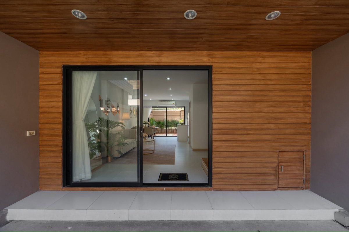 picture  For Rent: Townhome in House Niche Chaengwattana-Samakkee Project, 38,000 THB/month. - 12/21