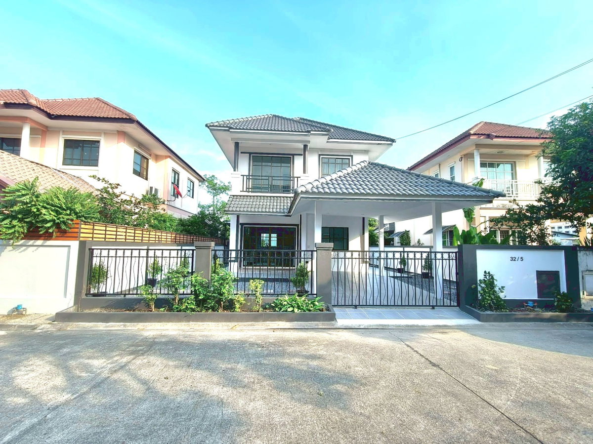 รูป บ้านเดี่ยวหลังใหญ่ ทำเลดี เนื้อที่กว้างมาก ต้นโครงการ หมู่บ้านเต็มสิริพาร์ค 2 ถนนมิตรไมตรี เขตหนองจอก ใกล้ชุมชนเดินทางสะดวก - รูปที่ 1/37