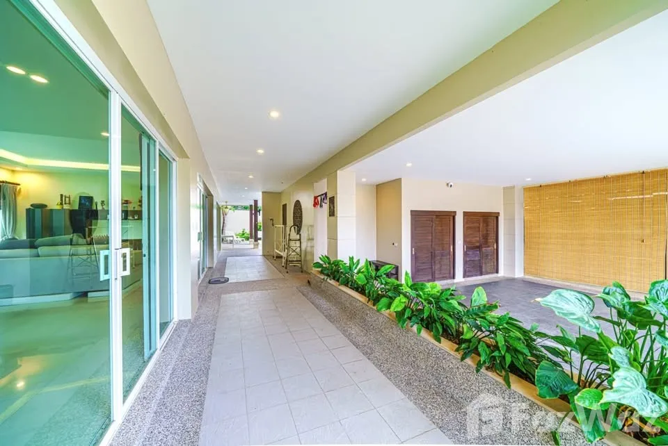 picture 4 Bedroom Villa for sale in Rawai, Phuket 6471326 - 15/17