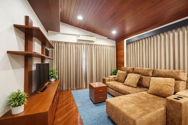 รูป ให้เช่า คฤหาสน์ 2ชั้น 2หลัง 6นอน MRTรามอินทรา ก.ม.6 1.95กม. วัชรพล 4น้ำ พร้อมสระว่ายน้ำ ตลาดถนอมมิตร บิ๊กซี สุขาภิบาล5 152ตร.วา - รูปที่ 4/8